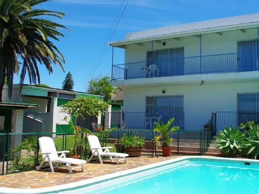 Aqua Marine Guest House Порт Елизабет Екстериор снимка